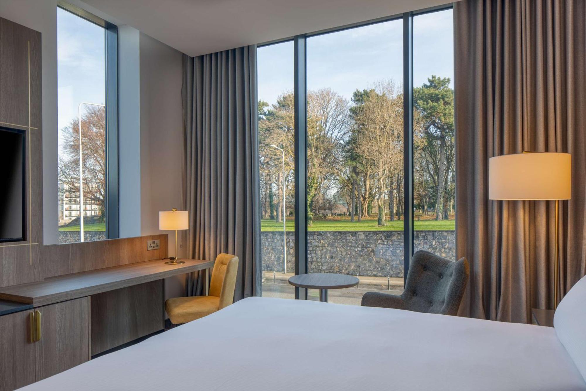 Hotel Hilton Dublin Kilmainham Zewnętrze zdjęcie